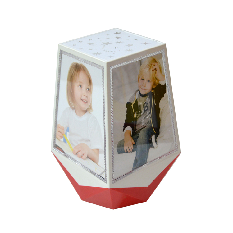 Fotoğraflı Tavan Yansıtmalı Işıklı Dönen Küp Çerçeve Beyaz