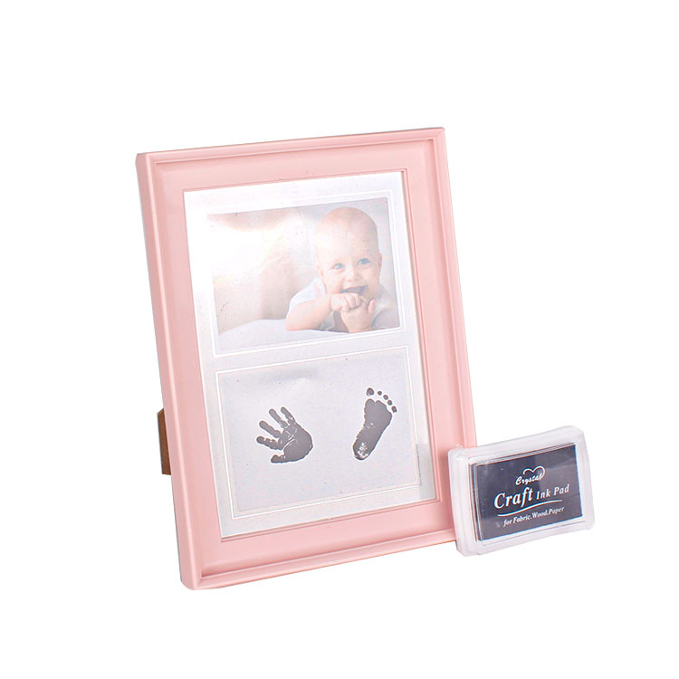 Kız Bebek El ve Ayak İzi Fotoğraf Çerçevesi - 15x20cm