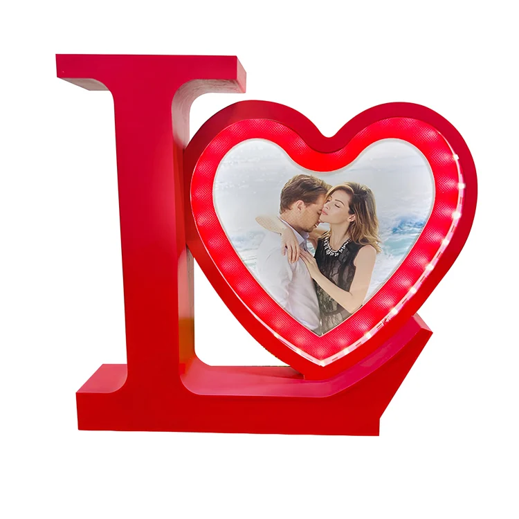 Fotoğraflı Sihirli Ayna Love Tasarımlı Kırmızı Renkli