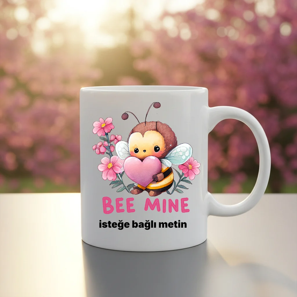 Kişiye Özel Arı Temalı Bee Mine Yazılı Kalpli Porselen Kupa Bardak