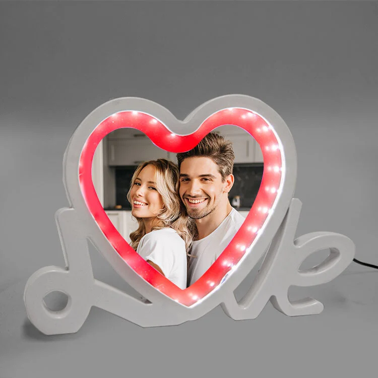 Fotoğraflı Sihirli Ayna Love Tasarımlı Beyaz Renkli